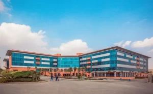 الدراسة في الجامعة الألمانية في مصر للطلاب الوافدين