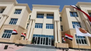 الدراسة في جامعة المنيا الأهلية في مصر للطلاب الوافدين