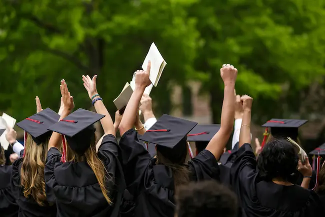 مكاتب تأمين قبولات جامعية في الرياض