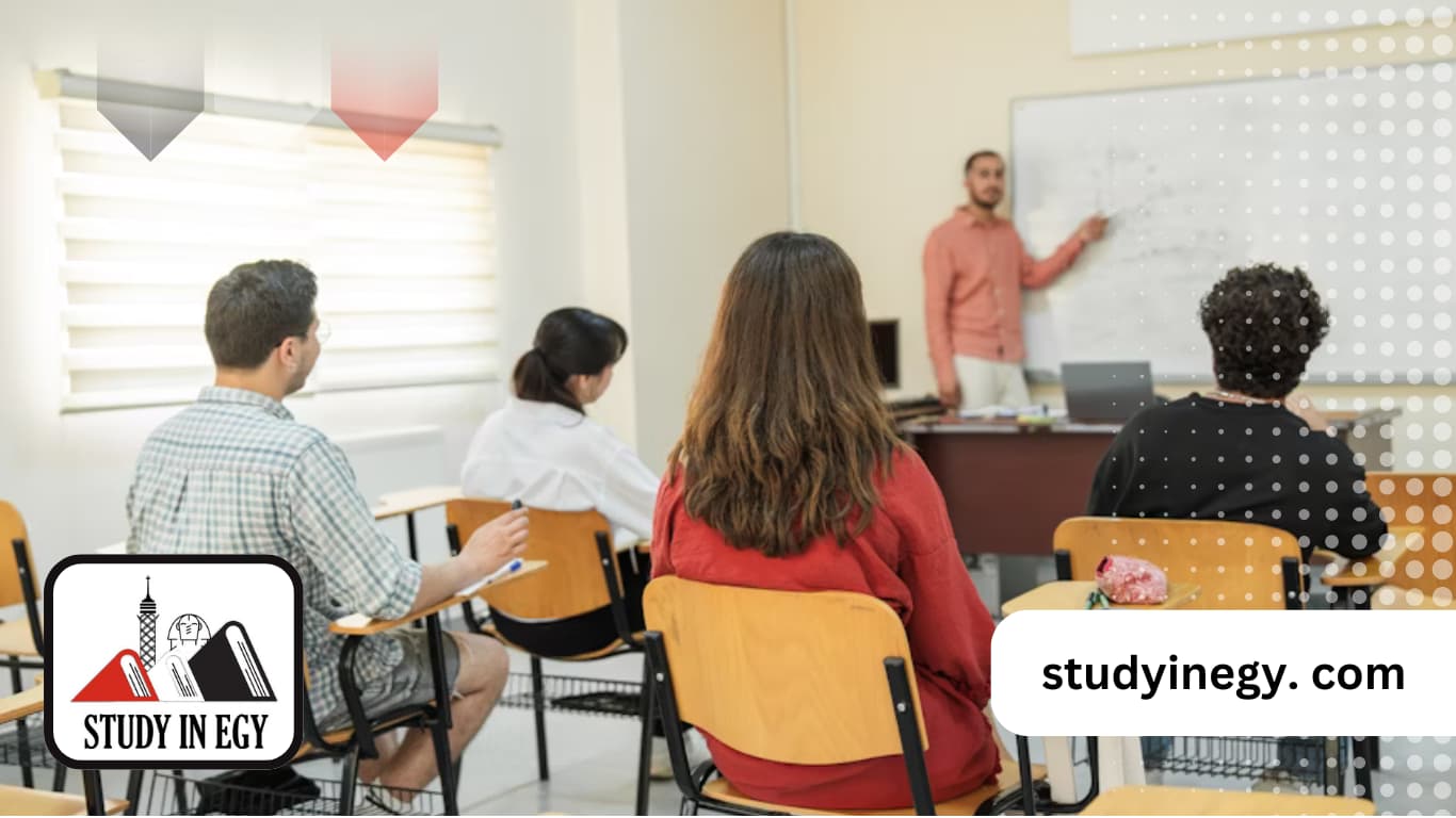 جامعات تقبل ثانوية عامة قديمة في مصر