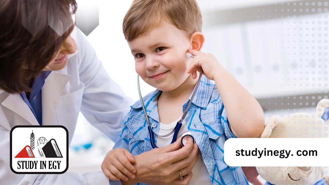 كم سنة دراسة طب الاطفال